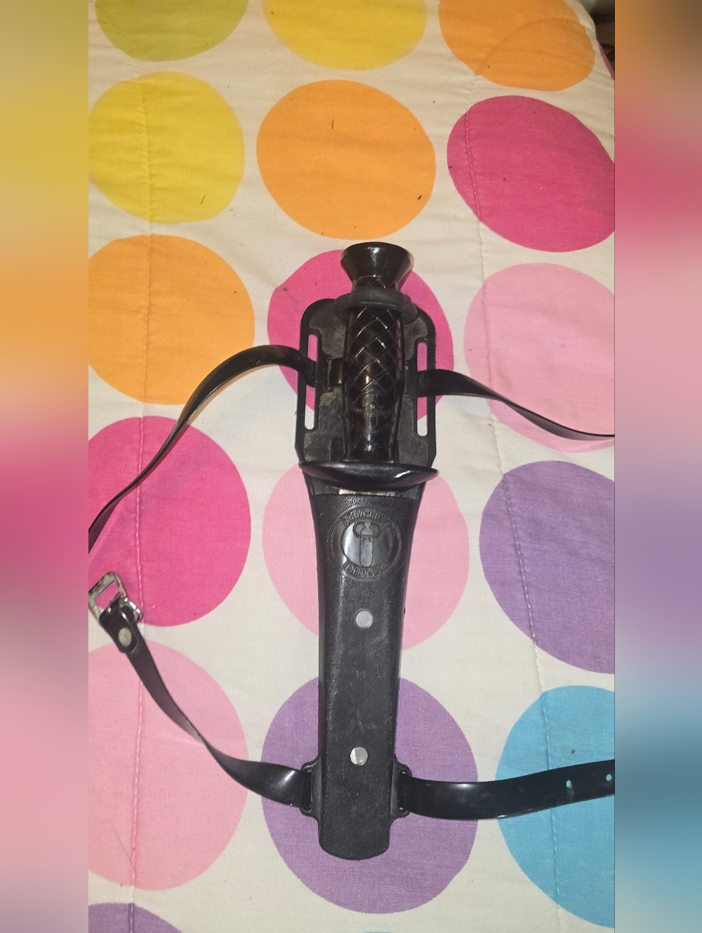 Divers Knife With Sleeve Thigh Holster with Adjustable Straps Used
